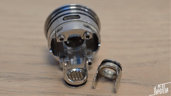 Mongrel-RDA-Damn-Vape-blog-Le-Petit-Vapoteur (1)